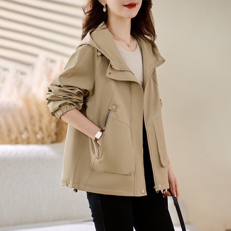 Workwear Jacket for Women, Spring and Autumn 2026 New Style, Loose Casual, Petite Hooded Trench Coat, Short Plus-Size Jacket Top