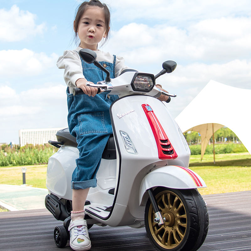 Vespa Authorized Two-Seater Motorcycle, Children's Electric Tricycle, Anti-Rollover, Suitable for Little Girls and Adults to Ride, Toy Vehicle