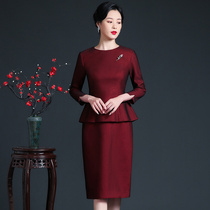Mother fashion suit foreign air big name Yuanyuan presiding Zheng Bottling Wedding Mother Noble Red Gown Wedding mother-in-law