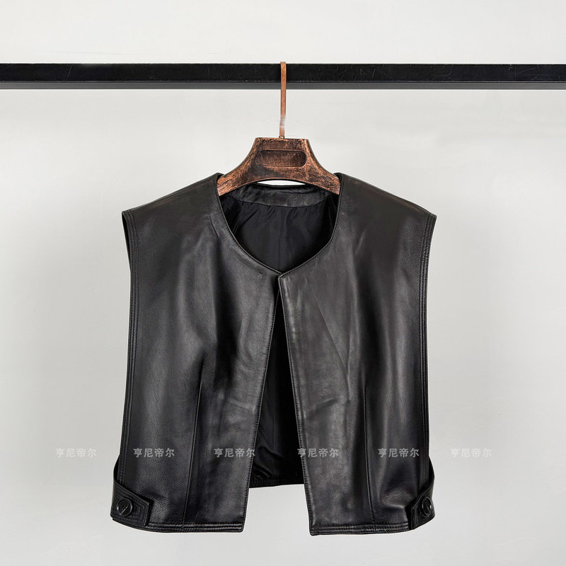 Haining 2026 Autumn New Genuine Leather Vest for Women, Short Round Neck Sheepskin with Side Cutouts, Sleeveless Slim Fit Biker Jacket