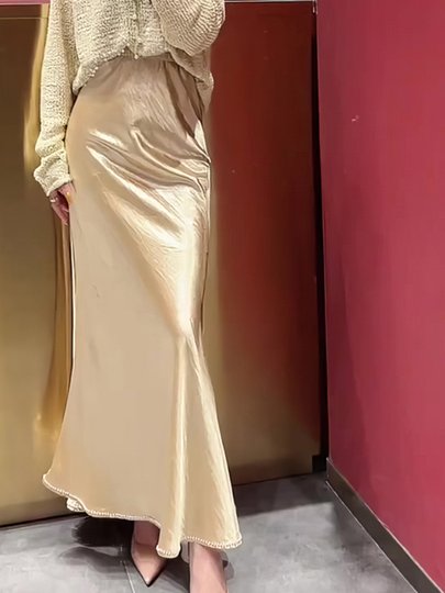 Jupe en satin d'acétate français pour femmes, nouveau tempérament, taille haute, amincissante, haut de gamme, couvrant les hanches, tendance 2025