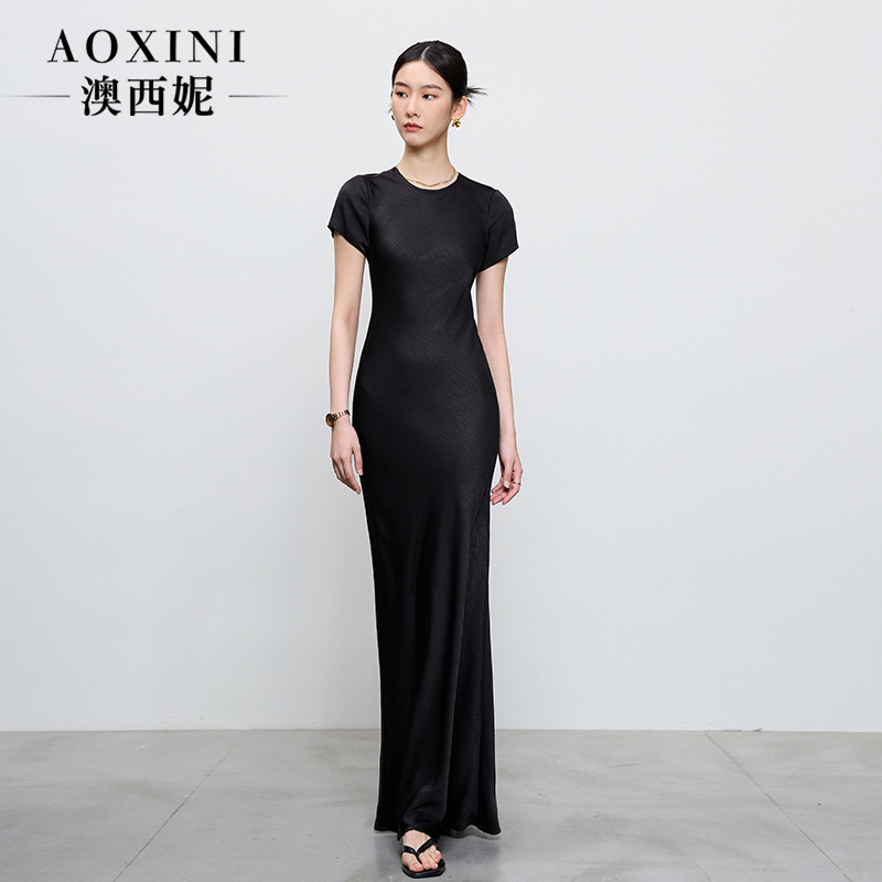 Black Long Dress with Diagonal Stripes, Slim Fit, Elegant and Classy Style, High-End Glossy Drape, Fishtail Skirt, Alluring and Versatile Summer Dress