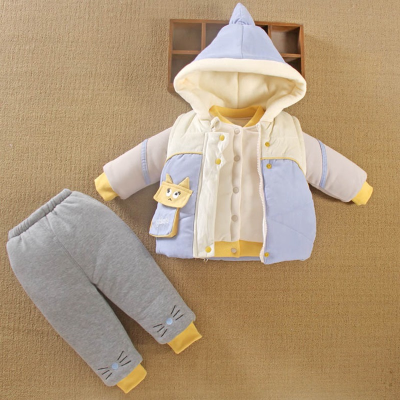 Korean baby boy autumn and winter clothes, foreign clothes, outer clothes, baby padded jackets, thick winter padded jackets, three-piece suit