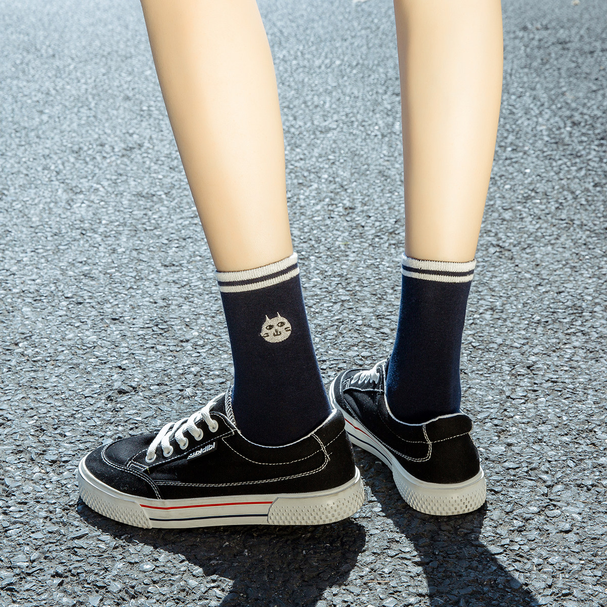 Long socks women summer ins tide wear piles of socks thin section college wind pure cotton Japanese black tube socks summer