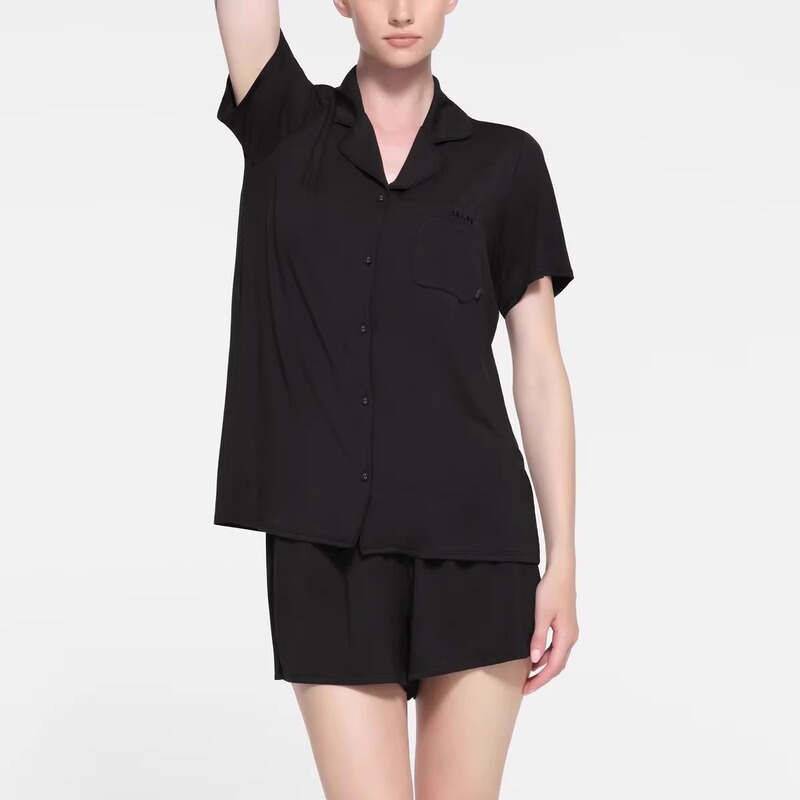 New Skims Online Store Modal Short-Sleeve Shorts Pajama Set Loungewear Kardashian Style