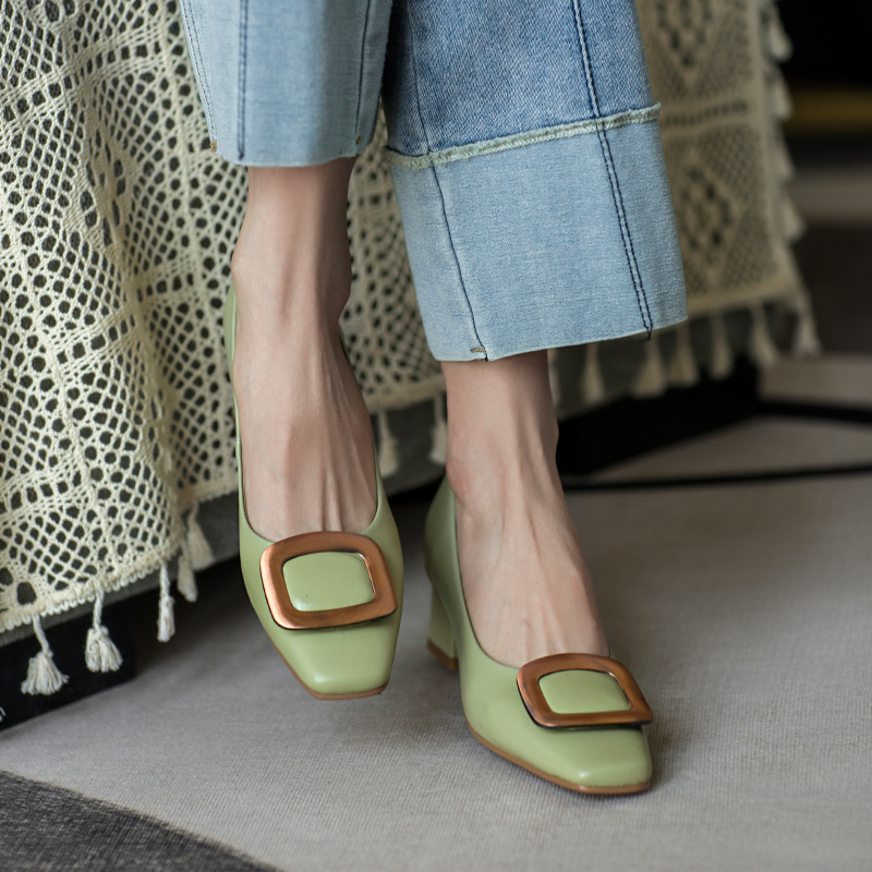 chic giant reduction age shop owner self-leaving new genuine leather square head light heel with bag shoes female crude heel high heel shoes