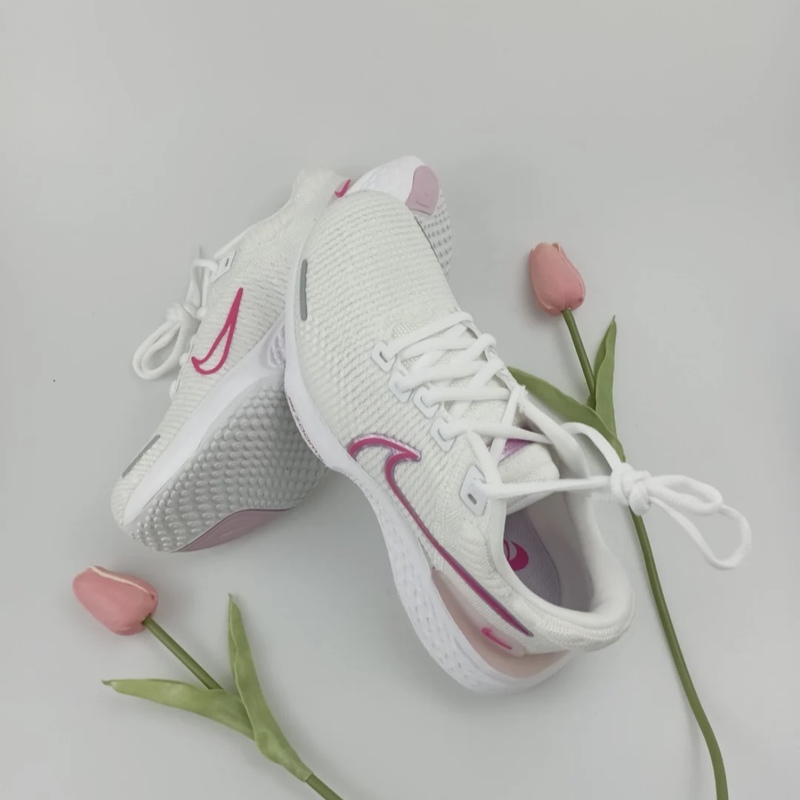 Nike Zoomx Women's Lightweight Breathable Sports Non-Slip Running Shoes 7193 2670 9993 Nike Zoomx Women's Lightweight Breathable Sports Non-Slip Running Shoes 7193 2670 9993