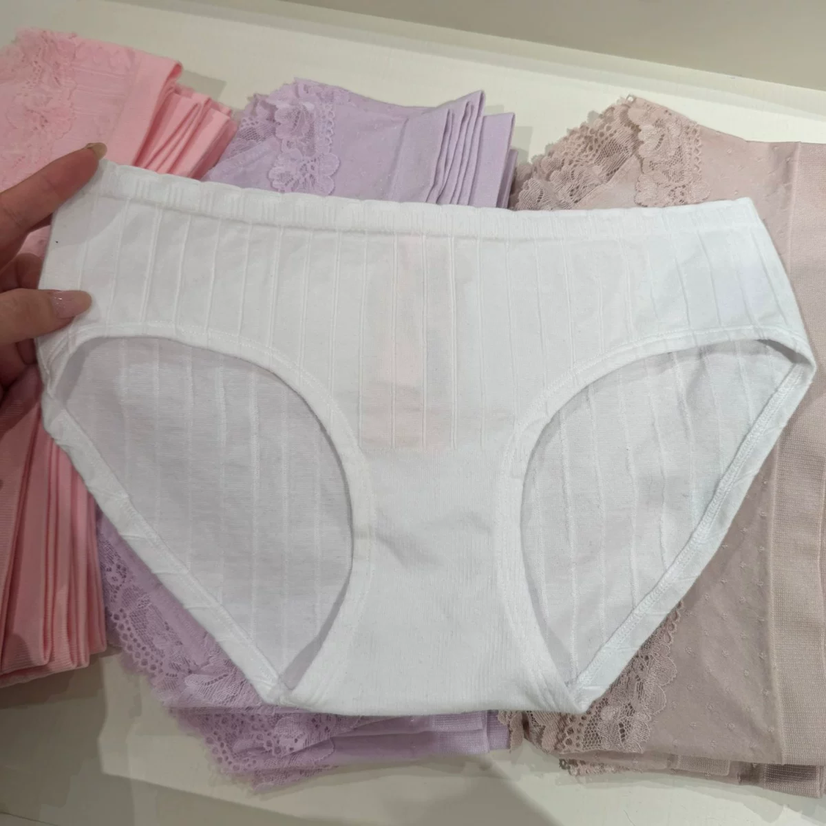 Comfortable pants, trousers, (Physicals), hip-accented