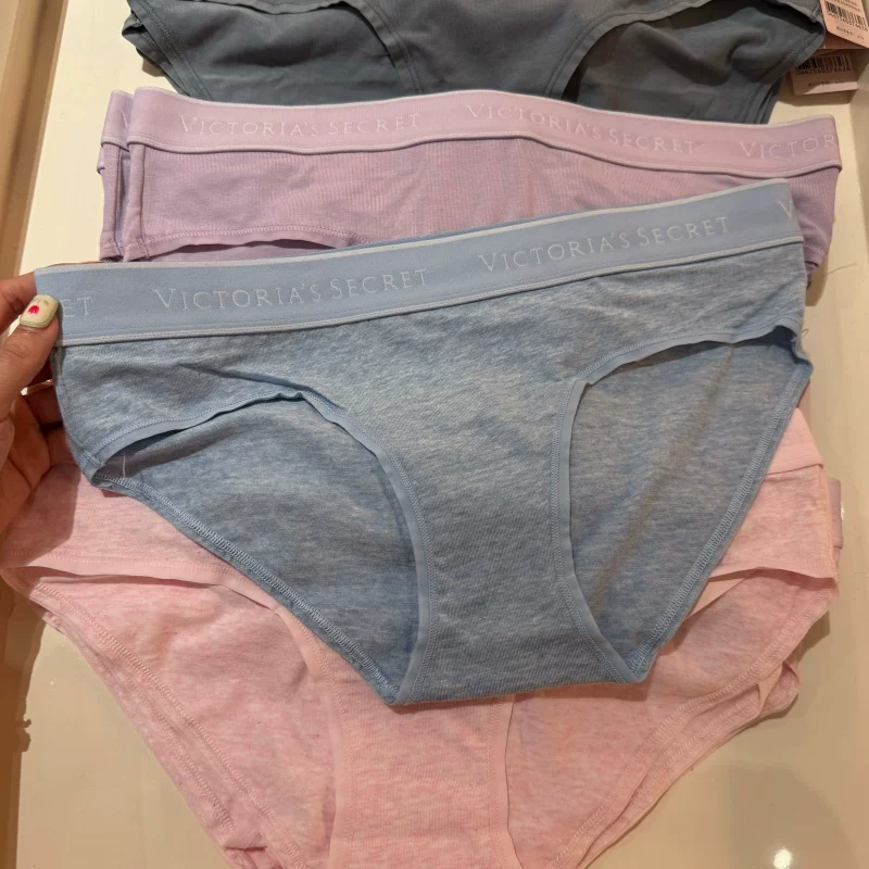 Comfortable pants, trousers, (Physicals), hip-accented