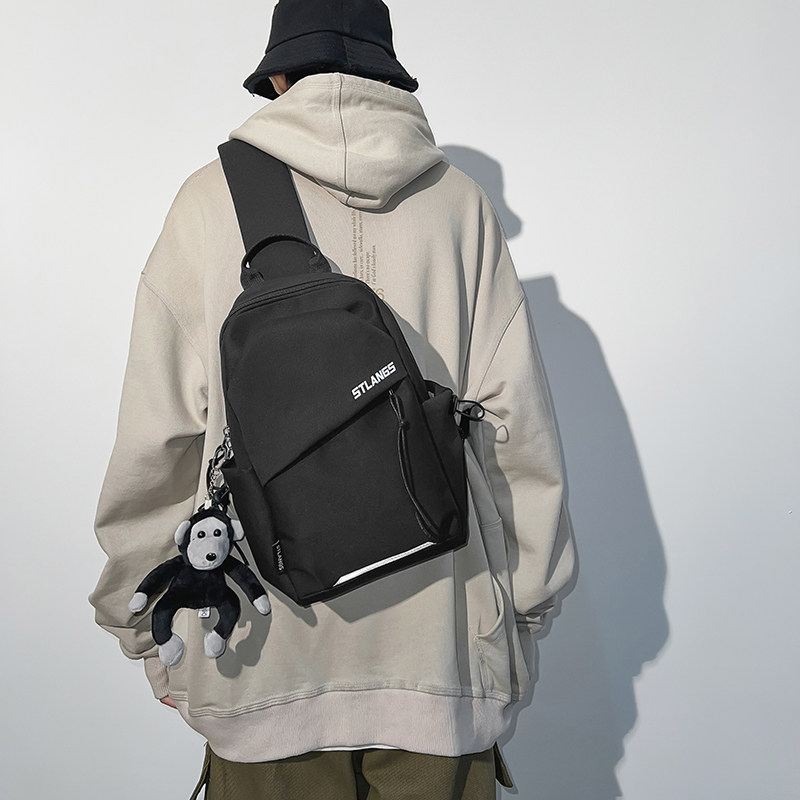 Chest Bag Male Tide Card 2022 New Day Department Students Large Capacity Casual Single Shoulder Bag Woman 100 hitch Personality Oblique Satchel