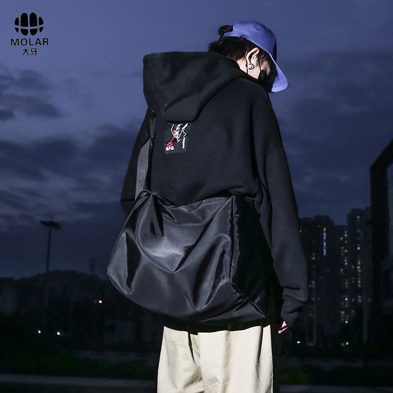 New large capacity shoulder bag casual cross-body bag women's tide bag travel bag fitness bag ulzzang men's bag