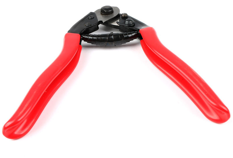 Разрежьте резьбу Tongs_06.jpg