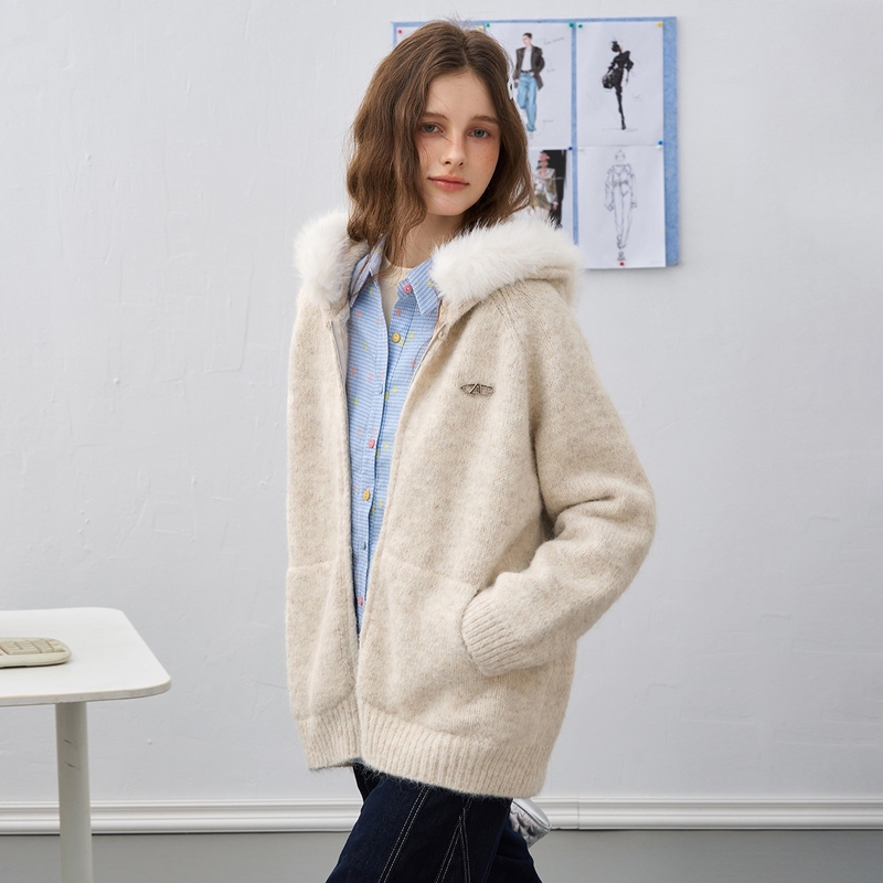 American Retro Style Wool Collar Zip-Up Knitted Cardigan, Loose Fit, Slimming Women's Sweater American Retro Style Wool Collar Zip-Up Knitted Cardigan, Loose Fit, Slimming Women's Sweater