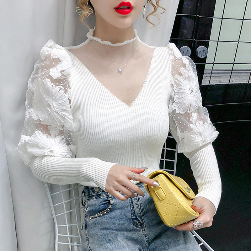 Fall/Winter 2021 new design sense niche versatile leggings women's lantern sleeves sexy splicing lace shirt top