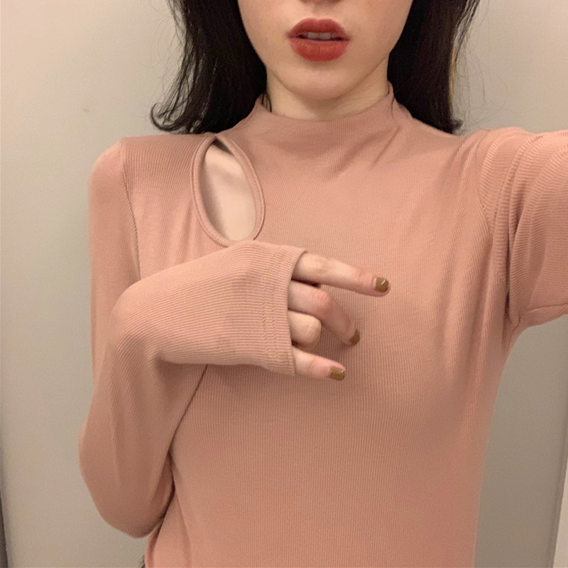 Large size hole base shirt women's spring 2021 new fashion sexy clavicle mind machine wild design sense female niche