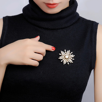 High-grade brooch female snowflake simple light luxury natural freshwater pearl corsage suit Teachers Day gift gift packaging