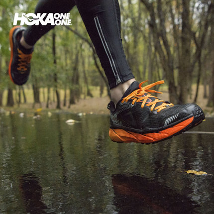HOKA ONE ONE男挑战者3全地形减震越野跑