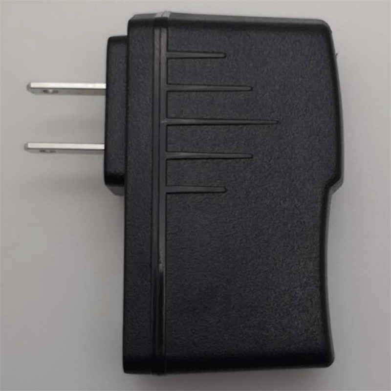 Special power on-board power supply for a single machine advertising machine player in this store