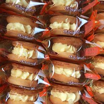 80 hou 90 after childhood nostalgia snacks childhood hard butter cake 4 pound cream bread childhood old-fashioned