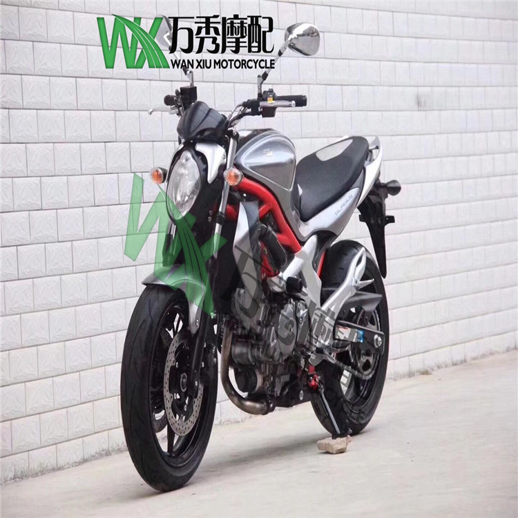 SV400 SV650 phía sau trung tâm phía sau lốp phía sau ngã ba rocker fender giảm xóc phía sau - Vành xe máy vành xe carbon