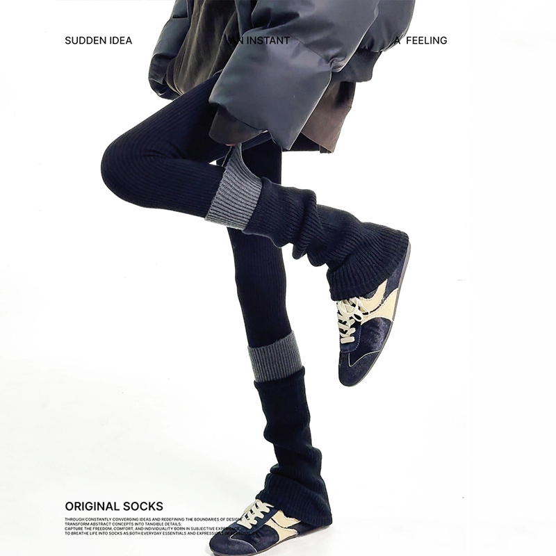 Layering Leggings Looks Stunning! High-End Color-Blocking Layered Sock Cuffs~The Slightly Flared Sock Openings Really Enhance the Leg Shape~ Layering Leggings Looks Stunning! High-End Color-Blocking Layered Sock Cuffs~The Slightly Flared Sock Openings Really Enhance the Leg Shape~