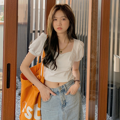 taobao agent Summer short sleeve T-shirt, short jacket, plus size, trend of season, 2021 collection, puff sleeves, square neckline