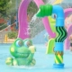 Военная зеленая водяная лягушка