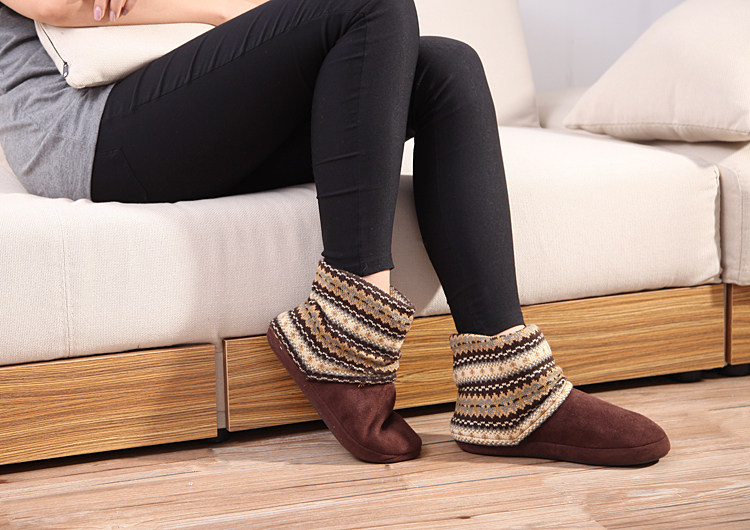 Warehouse moving large clearing house full autumn and winter couple coffee-colored knit midcylinder stay-at-home shoes slippers-Taobao