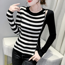 Tide card 2022 Fall new striped knit cardigan design sensations fork hollowed-out sexy workout to the bottom.