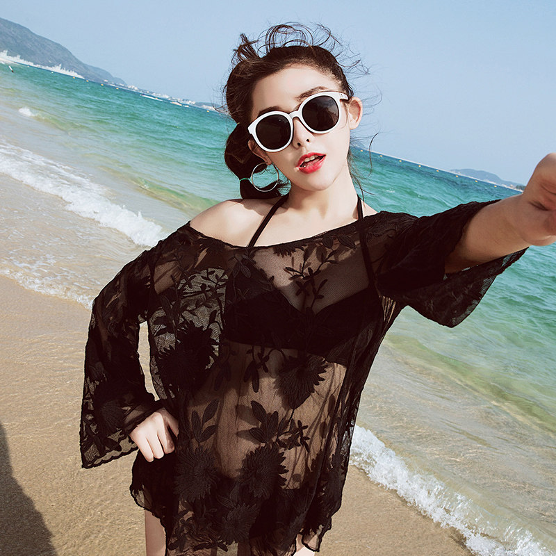 Korea ins small chest gathered sexy thin belly cover bikini blouse three-piece swimsuit women 2021 new