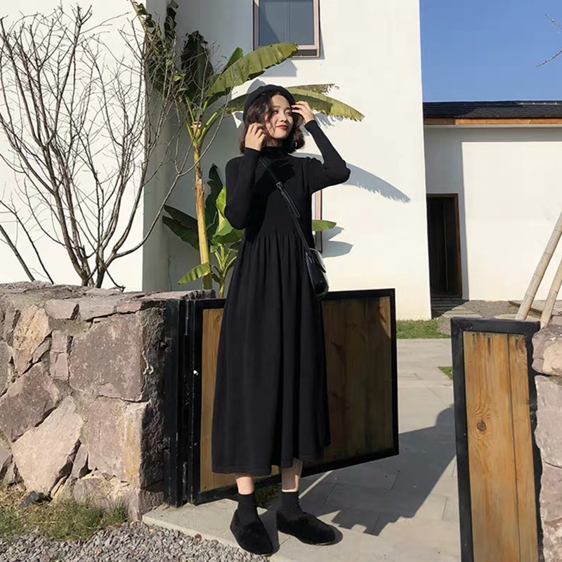 A long version of the sweater skirt with a coat over the knee Korean version of the thin half-high collar bottom with knitted dress women's autumn and winter