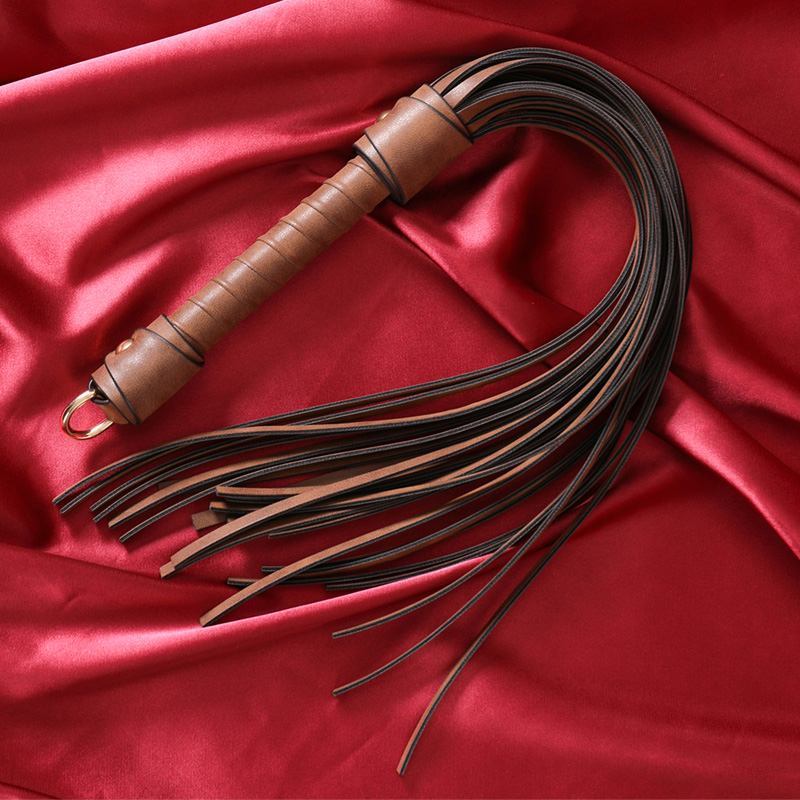 Retro streaming Su Loose Whip Suit Leather Pat Whip Patina Peel Whip Leather Whip Leather film and film Movie Dancing Props Leather Whip-Taobao