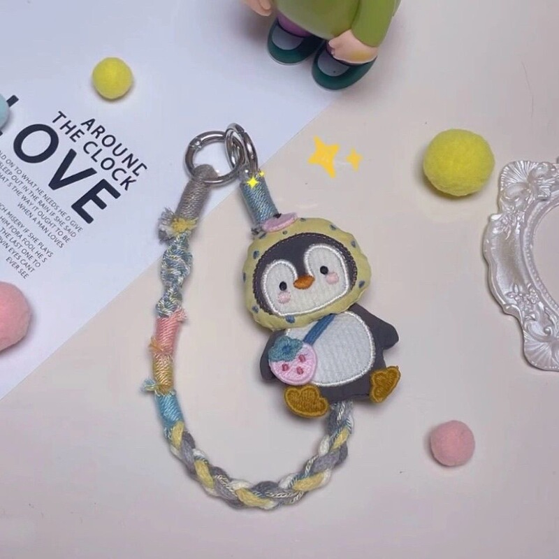 New Cartoon Warm Little Penguin Keychain Cute Doll Hand Strap Keychain Mobile Phone Chain Couple Bag Pendant