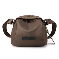 Коричневый