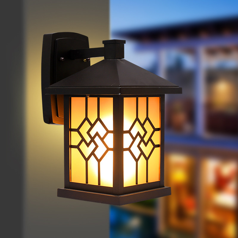 Outdoor waterproof solar wall lamp Community park villa Commercial Chinese style window grille wall lamp Drilling spray paint Coffee gold