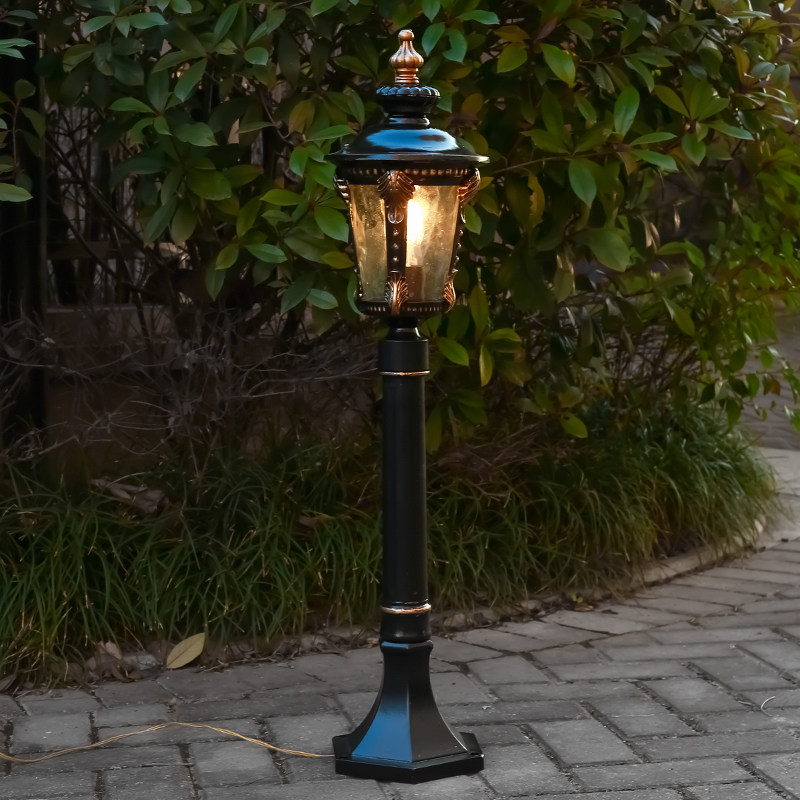 Eurostyle straw terrace light meadow Buried Light Garden Villa Courtyard lamp Outdoor waterproof straw terrace Lamp Landscape street lamp
