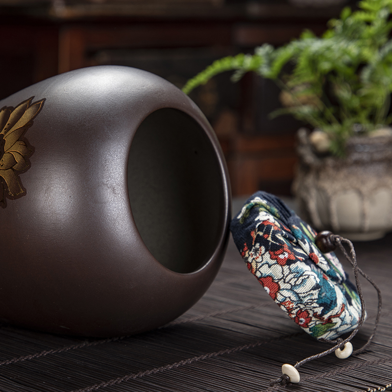 Four - walled yard firewood caddy fixings kung fu tea set home puer tea pot seal storage tanks tea accessories