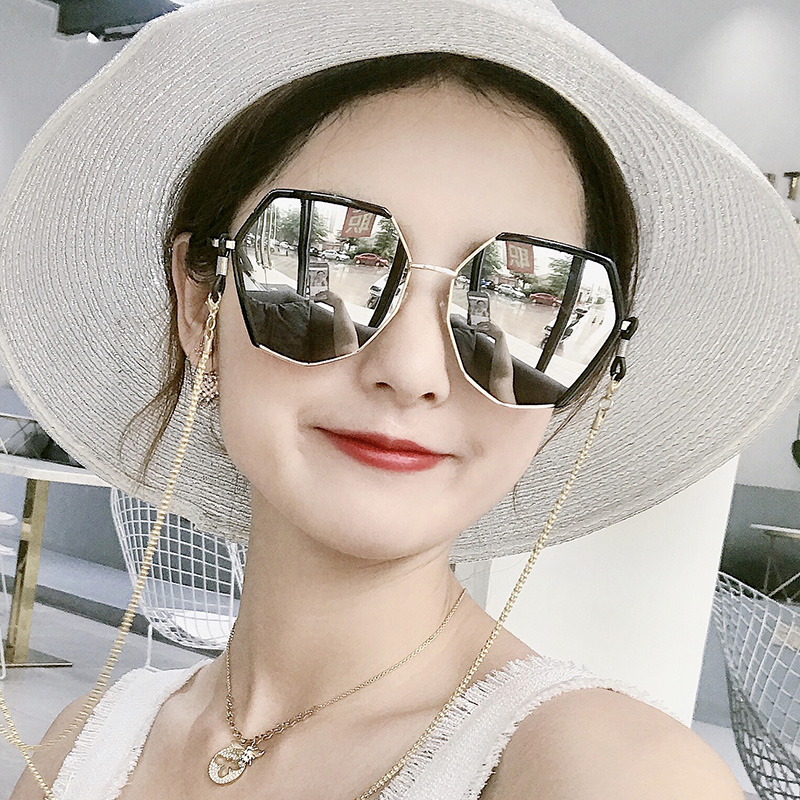 墨镜女韩版潮大脸显瘦时尚个性网红带链子买三送一