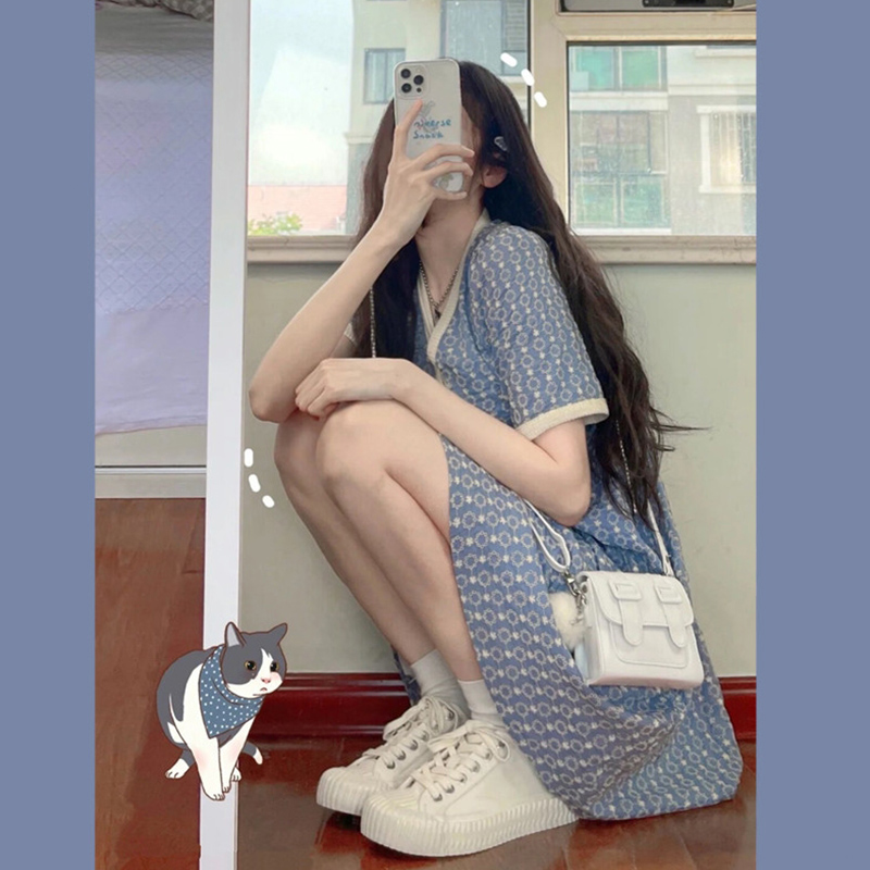 2021新款法式森系温柔风小众别致裙子高级感奶油蓝连衣裙子女夏装