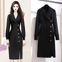 Senior sense womens temperament goddess fan clothes 2021 New Year dress autumn and winter waist slim suit small black dress