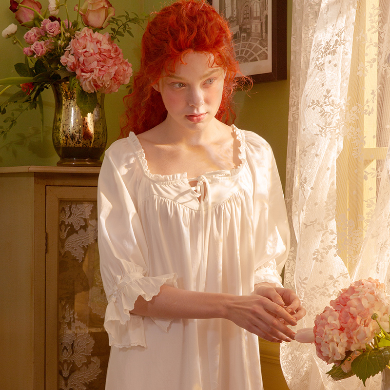 Spring retro court white sleeping skirt pure color knitting cotton long sleeve princess nightclothes home female autumn