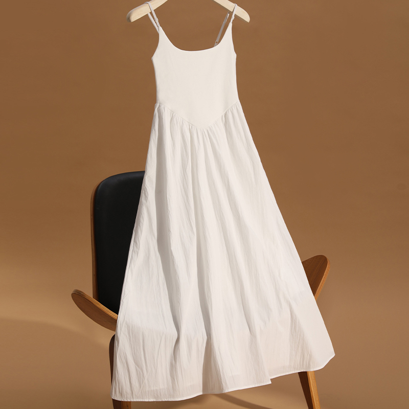 White Gentle U-Neck Spaghetti Strap Dress for Women, 2026 Spring/Summer New Style, Waist-Cinching A-Line Long Dress, Korean Style First Love Little White Dress