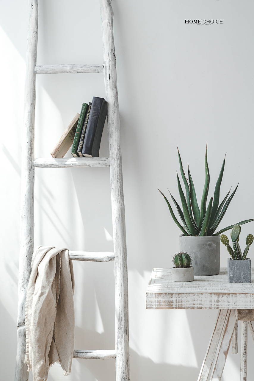 Runjia home custom Nordic decoration ladder Kemu floor hanging American solid wood shooting photography display props
