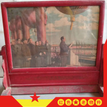 Folk nostalgic collection of old objects old mirrors old-fashioned screen old goods miscellaneous items retro decoration film and television props ornaments