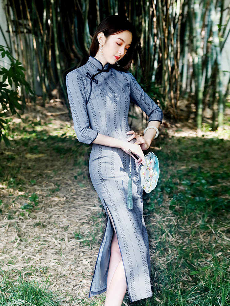 In the spring and summer of 2020, the daily improvement of Chinese style fashion dress elegant young women's clothing