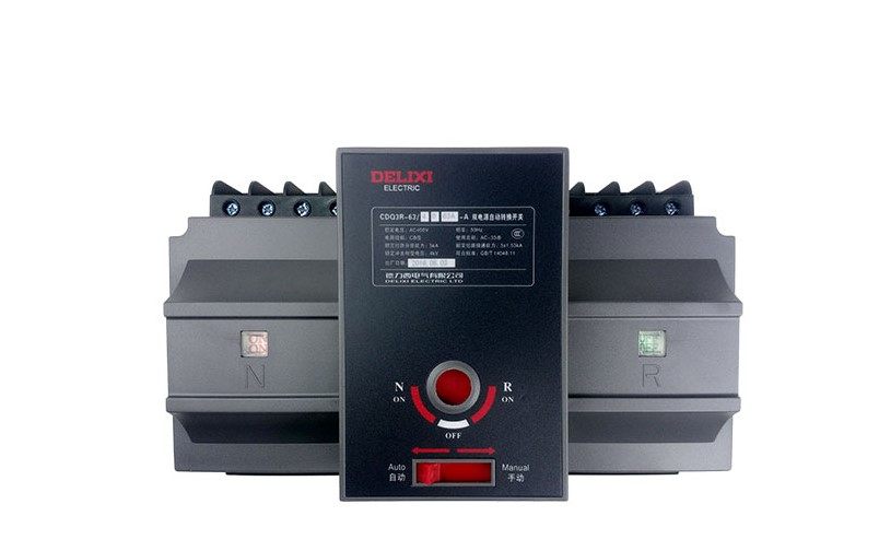 Deresi's new CDQ3R-4P 63A dual power switching switch CB-level dual power automatic conversion