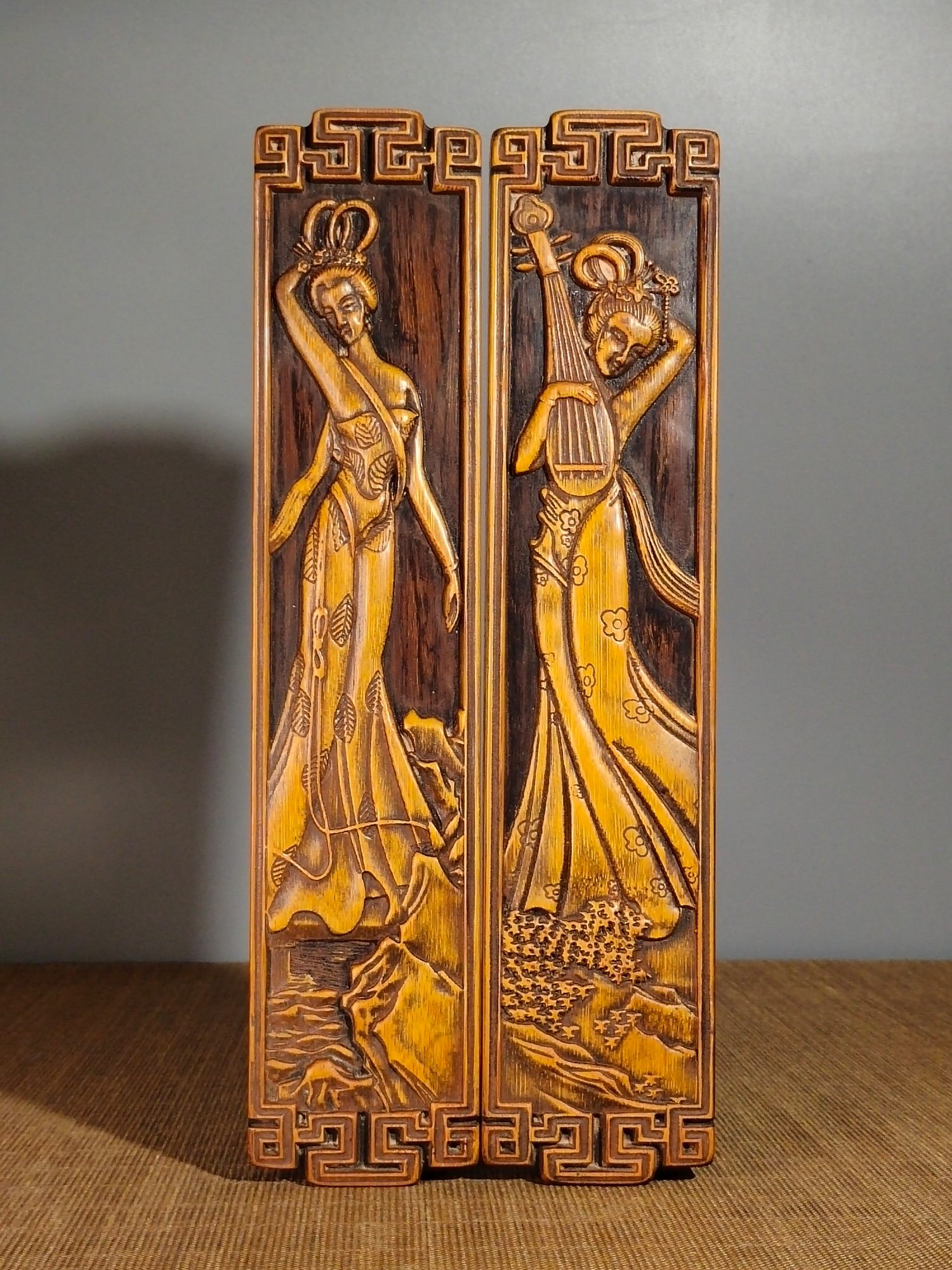 Ancient Play Miscellaneous Collection Wood Ware Collection Treasured Flower Pears Wood Inlaid Bamboo Spring Beauty Female Figure Towns Paper Town Ruler Wende House Supplies