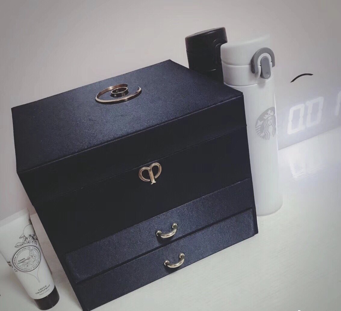 2022 New Ornament Containing Box Special Cabinet Necklace Earrings Nail Multilayer First Accessories Box Cpb Suede Cloth Large Capacity Jewels