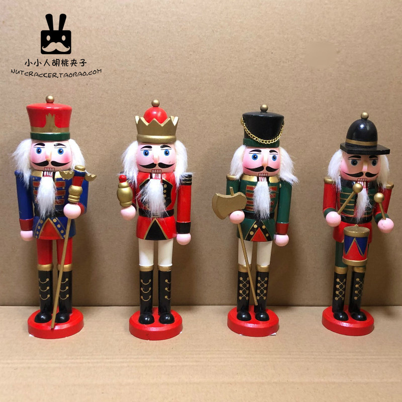 Nutcracker Puppet King Soldier Set 20 Years New Season Product Christmas Gift 23CM