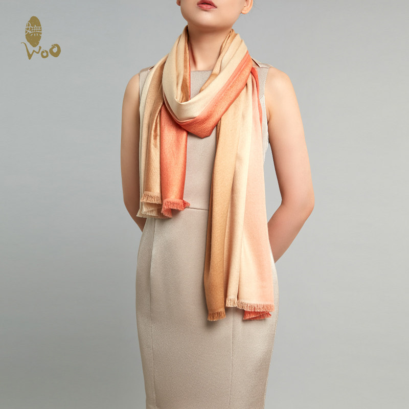 Woo Characteristic Cashmere Shawl Gradual colored Cashmere Female Showls Spring and Autumn Around Neck Scarf